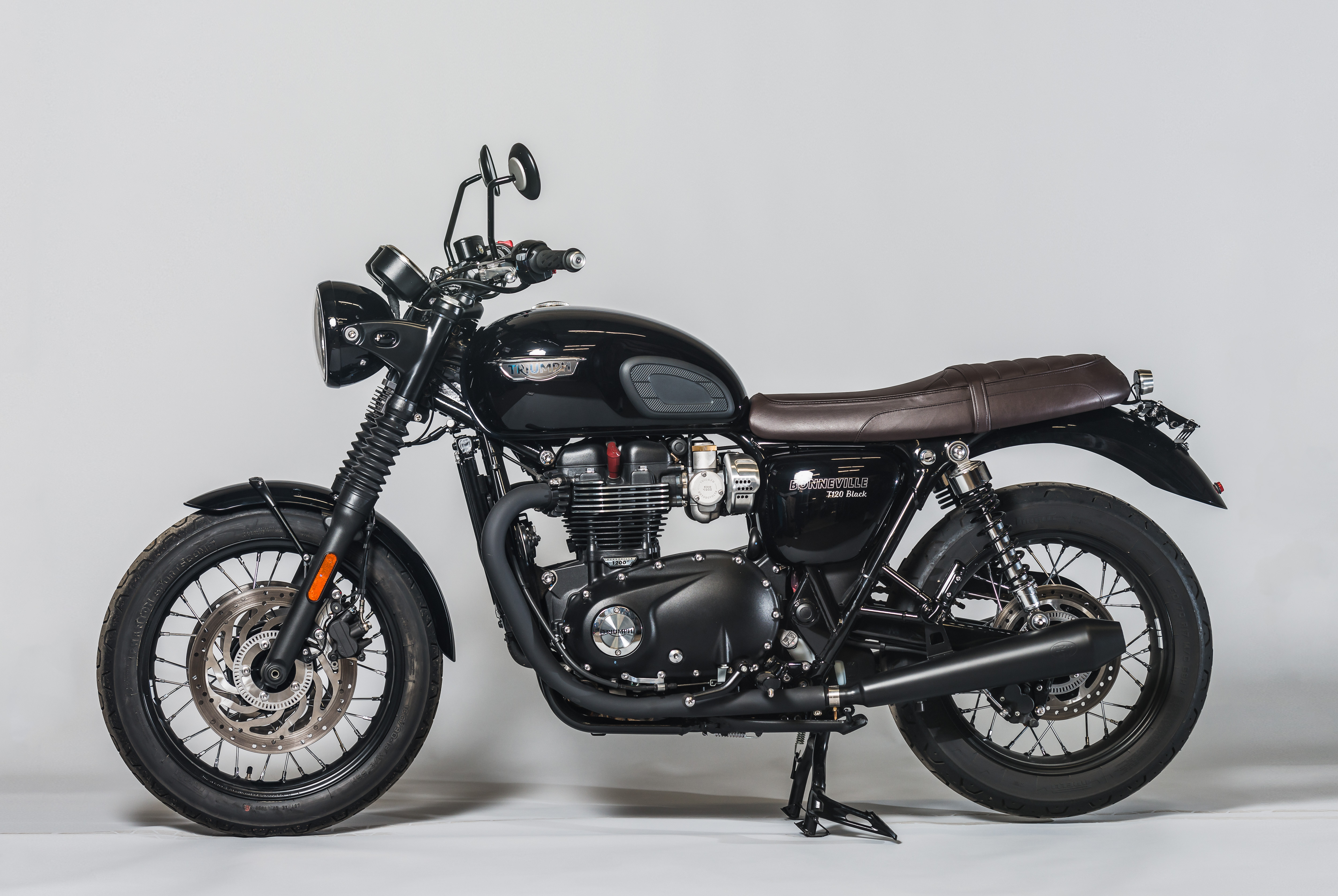 vintage triumph bonneville parts