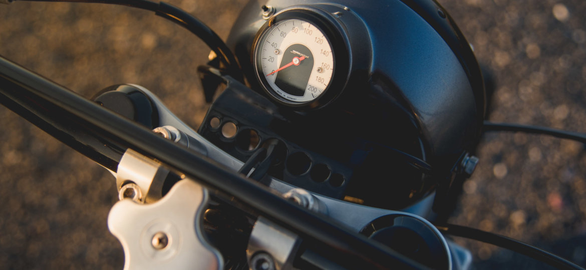 analog-motorcycles-bmw-r90-015