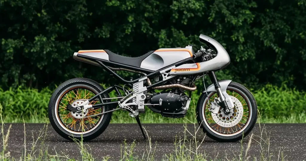Analog-Motorcycles-Ducati-MotoIII-0035-1