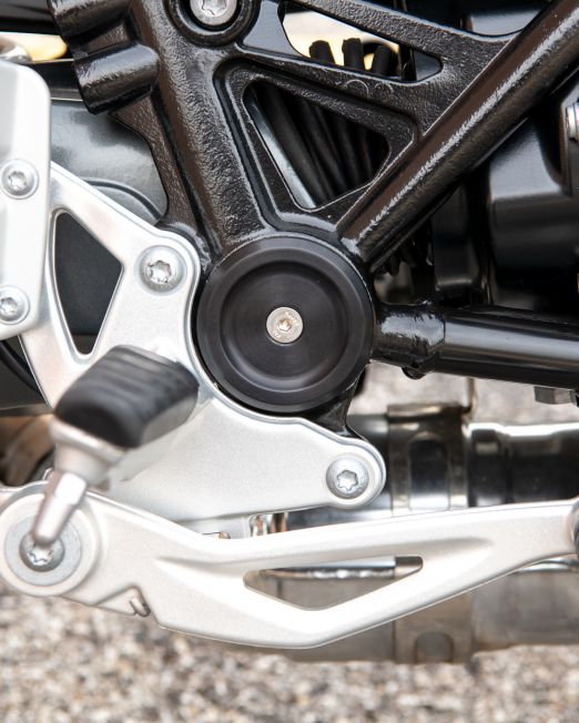 AMG-P-0031-onbike-0004